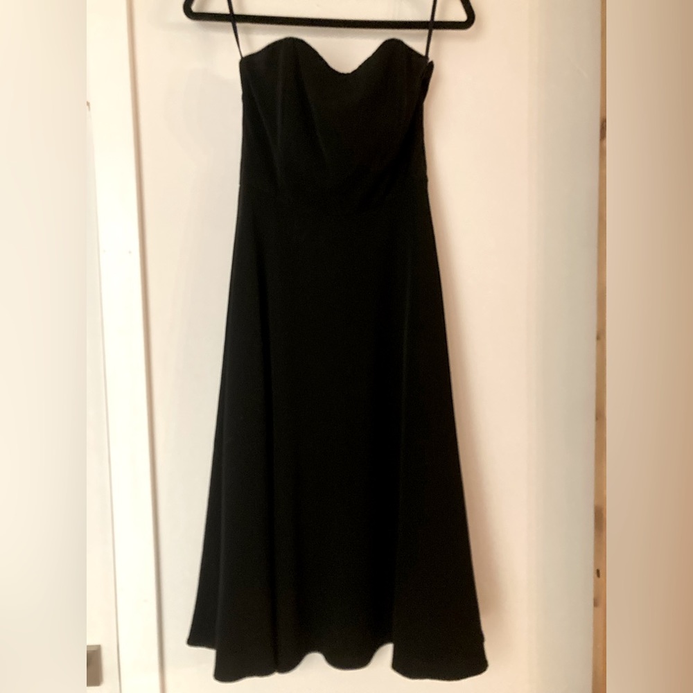 Banana Republic black strapless dress
